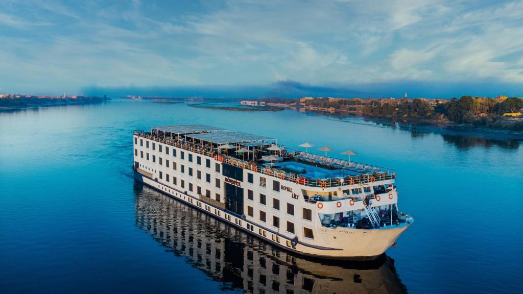 Movenpick MS Royal Lily Nile Cruise Movenpick MS Royal Lily Nile Cruise