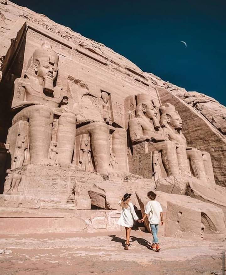 Viaje a Egipto 10 Dias: El Cairo, Luxor, Asuán y Mar rojo Viaje a Egipto 10 Dias: El Cairo, Luxor, Asuán y Mar rojo